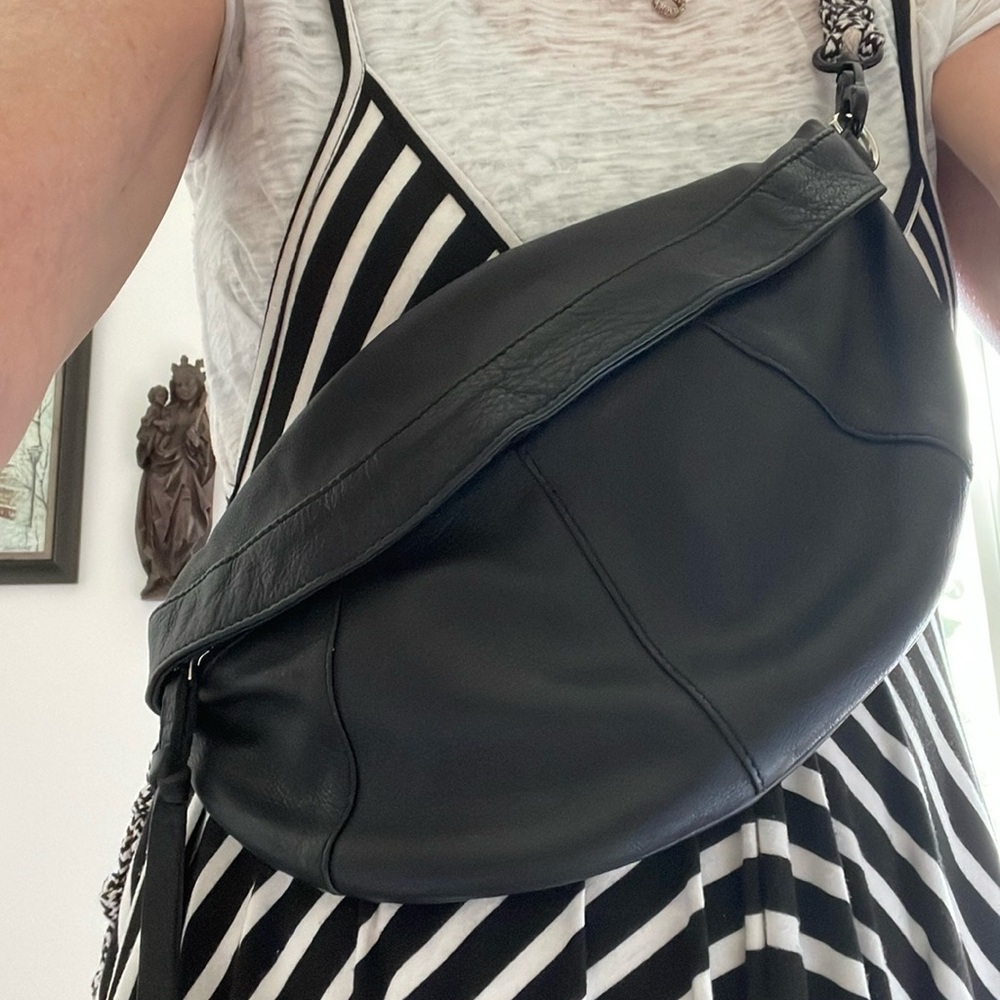 FREE PEOPLE BLACK LEATHER SLING